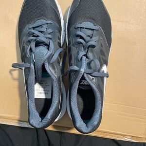 Nike Women’s Black and Dark Gray Athletic Shoes